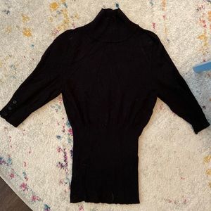 3 quarter sleeve turtle neck